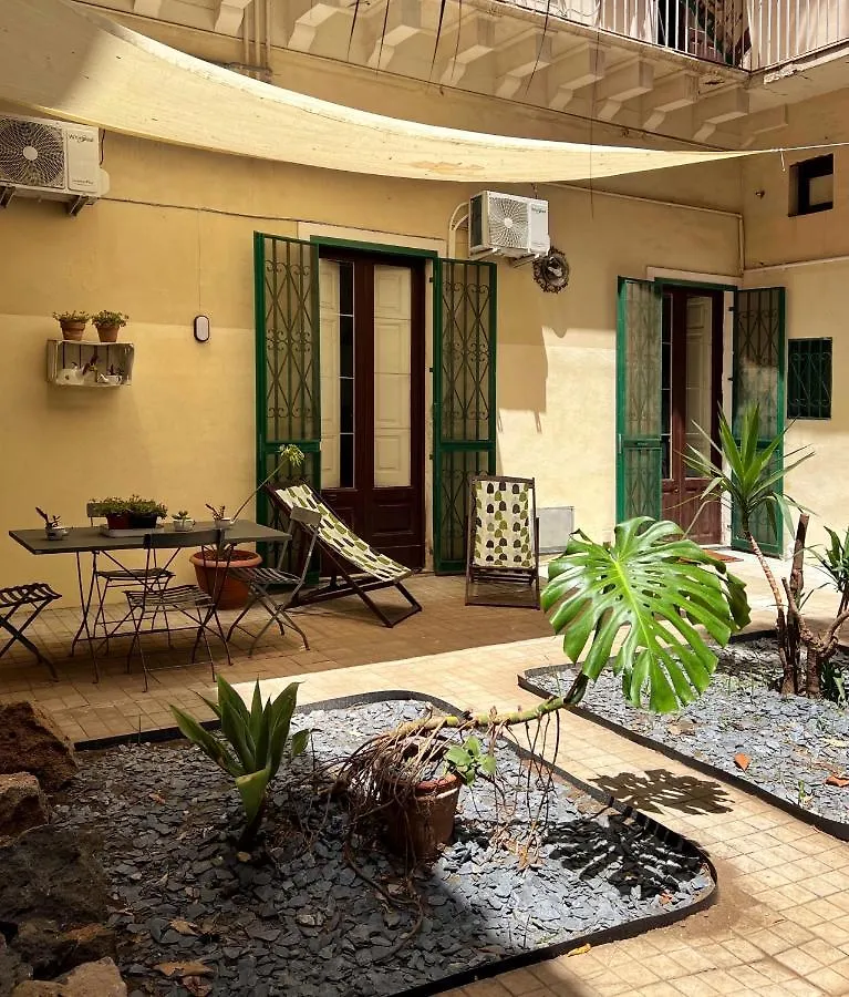 Saranton House Hotel Catania 0*,  Italy
